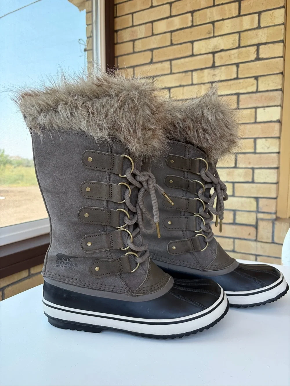 Sorel Joan of Arctic Women's Gray Fur Lined Winter Waterproof Boots Size 8.5
